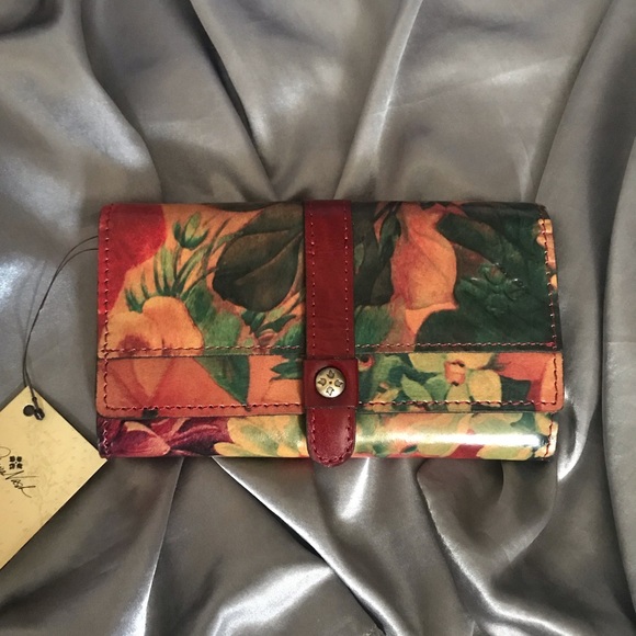 Patricia Nash Handbags - NEW IN 🛍 Patricia Nash Murcia Multicolored Wallet